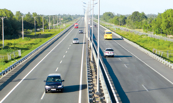 Các trách nhiệm của đơn vị khai thác, bảo trì đường cao tốc, 08/2015/TT-BGTVT